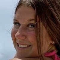 Kourtnieeschman Desnuda