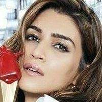 Kriti Sanon Desnuda