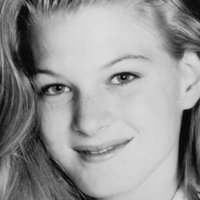 Lala Sloatman Desnuda