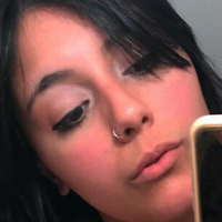 Lari Pintos Desnuda