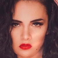 Laura Badler Desnuda