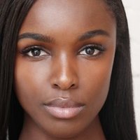 Leomie Anderson Desnuda