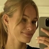 Leonie Massman Desnuda