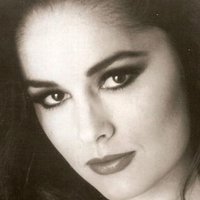 Leslie Glass Desnuda