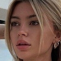 linuschka Desnuda