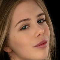 LittleAngel Desnuda