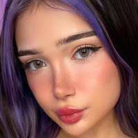 Lola Wolfe Desnuda