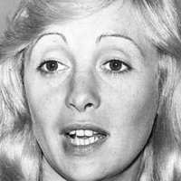 Louise Turcot Desnuda