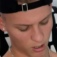 lucashallfree Desnuda