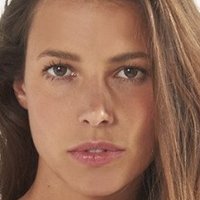 Lucy Bayet Desnuda