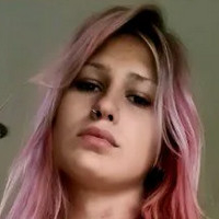Lucy Velvet Desnuda