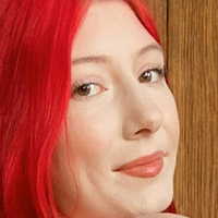 lucythornefree Desnuda