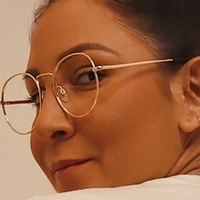 Luna Gonzales Desnuda