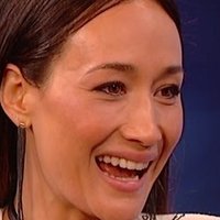 Maggie Q Desnuda