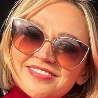 Magie May Desnuda