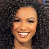 Malika Andrews Desnuda