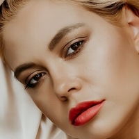 Margot Haievska Desnuda