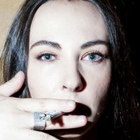 Marina de Van Desnuda