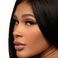 MC Pocahontas Desnuda