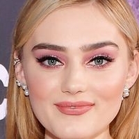 Meg Donnelly Desnuda