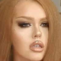 Megan Carys Gomer Desnuda