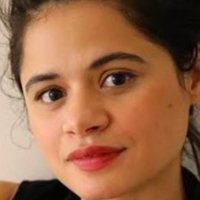 Melonie Diaz Desnuda