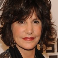 Mercedes Ruehl Desnuda