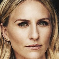 Mickey Sumner Desnuda