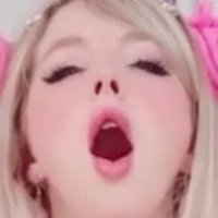 Mikomin Desnuda