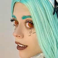 minishira Desnuda