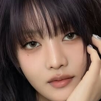 Minnie (Nicha Yontararak - I-dle Desnuda