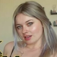 Miss Ruby Grey Desnuda