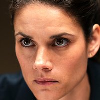 Missy Peregrym Desnuda