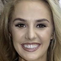 Mollie Winnard Desnuda