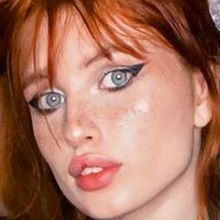 Monashka Desnuda