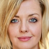 Monica Engesser Desnuda