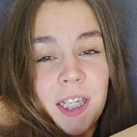 Monika Youthful Desnuda