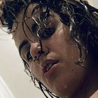 Muvagawd Desnuda