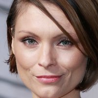 MyAnna Buring Desnuda