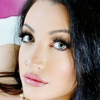 Nadia May Betina Desnuda