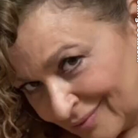Nadia Sawalha Desnuda