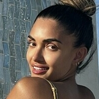 Nadiya Khan Desnuda