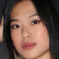 Nemo Zhou Desnuda