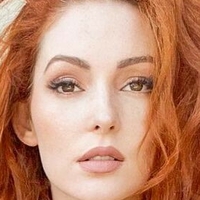 Nicole Simone Desnuda
