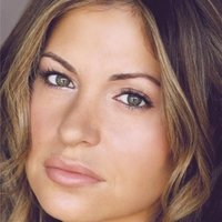 Nicole Zeoli Desnuda
