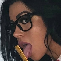 Nikki Nardini Desnuda