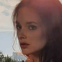 Noemi Kovacs Desnuda