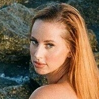 Olivia Stpierre Desnuda