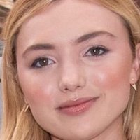 Peyton Roi List Desnuda