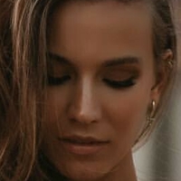 Pia Volckmann Desnuda